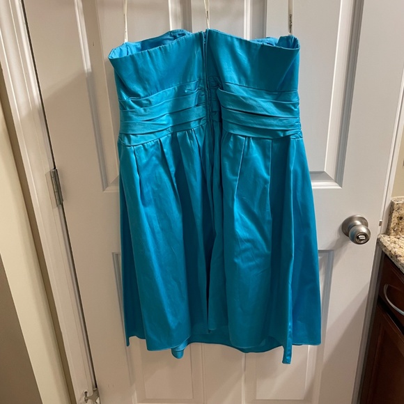 David's Bridal Blue Bridesmaid Dress, Size 18, with Matching Jacket, size 2X - Picture 3 of 7